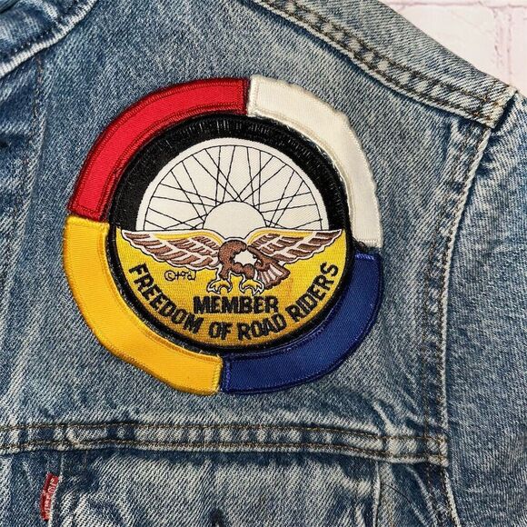 Vintage 80s Levi's Men's Harley Davidson Denim Motorcycle Jacket L with Patches - Picture 4 of 16